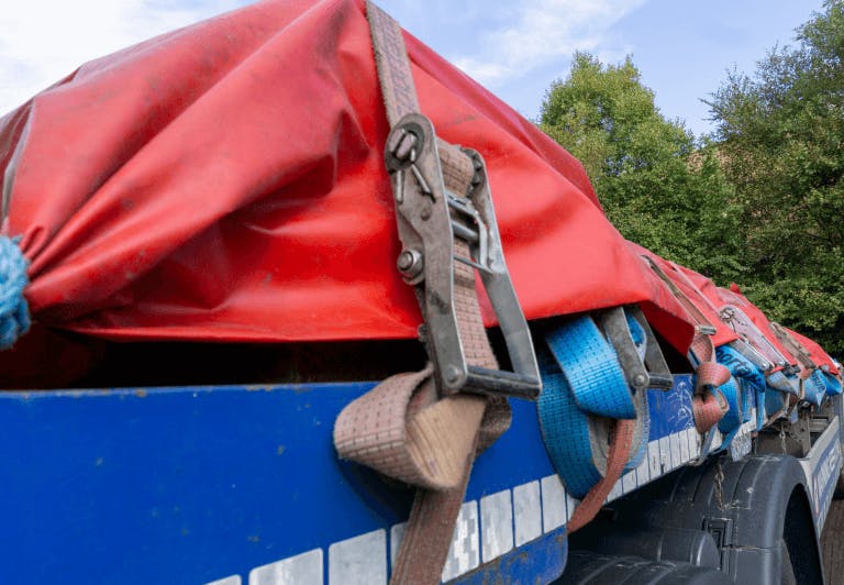 Flatbed Trucking How it Works, Rates, Pros & Cons